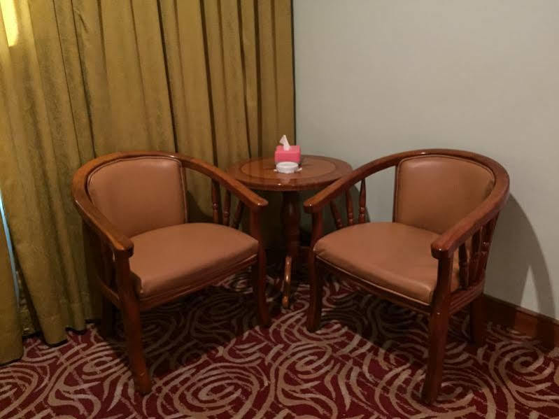 Utama Hotel Batam Exterior foto